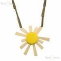 Wood Daisie Necklace